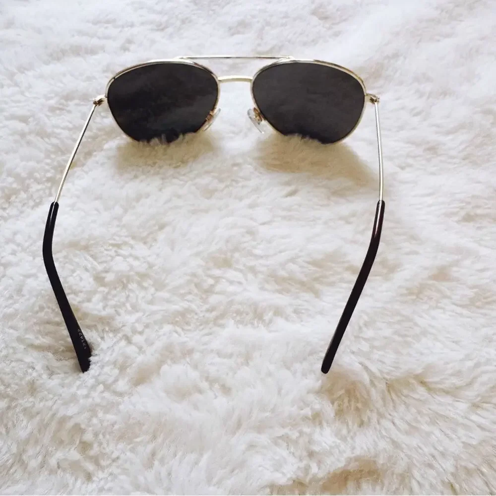 Tommy Gold Minimalist Aviator Sunglasses